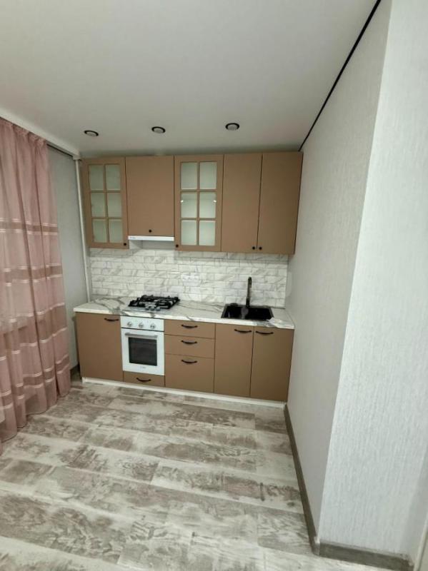 Продается однокомнатная квартира на третьем этаже по адресу Волкова 3. - Новотроицк