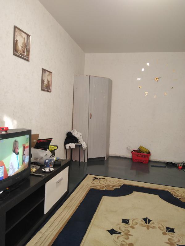 Сдам Квартиру после ремонта,
В центре города советская 63
Без животных. - Новотроицк