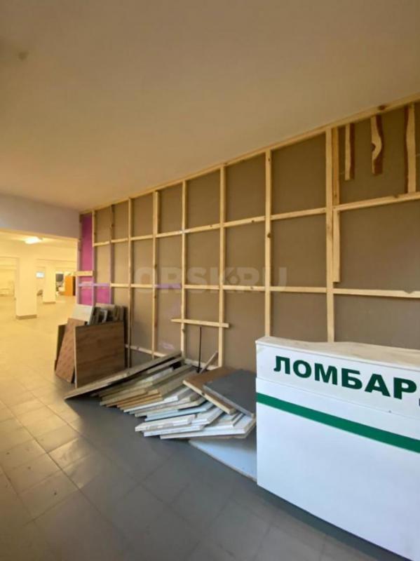 Сдам в аренду офисные и торговые площади от 30 кв. - Орск