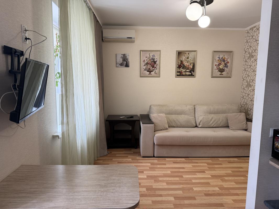 Сaмaя уютная  квартира Новотрoицка общей площадью 32.6 кв. - Новотроицк