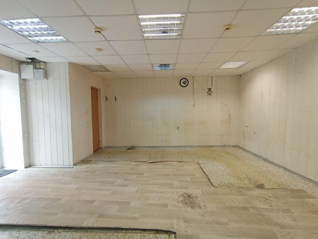Продается коммерческое помещение свободного назначения, по адресу: г. - Новотроицк