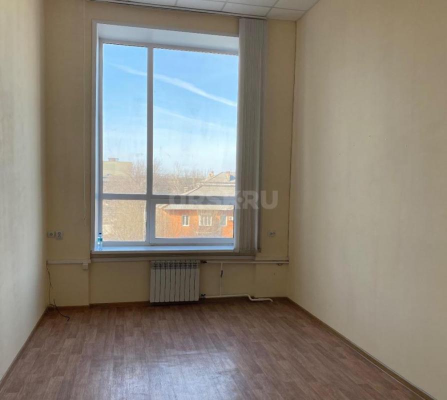 Сдается в аренду современное офисное помещение на 3 этаже в центре города, идеально подходящее для к - Орск