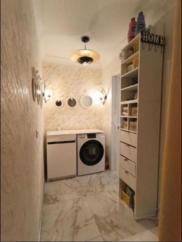 Продается уютная двухкомнатная квартира с евро-ремонтом в блочном доме. - Орск