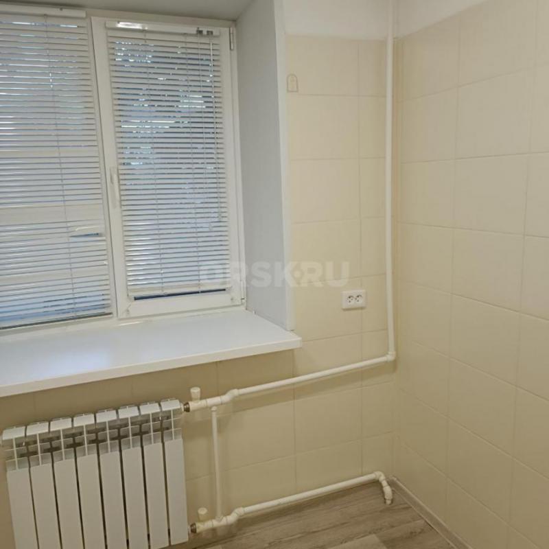 Сдам в аренду помещение, 7 кв м, центр города, ост Ленинского комсомола, под ресницы, косметологию, - Орск