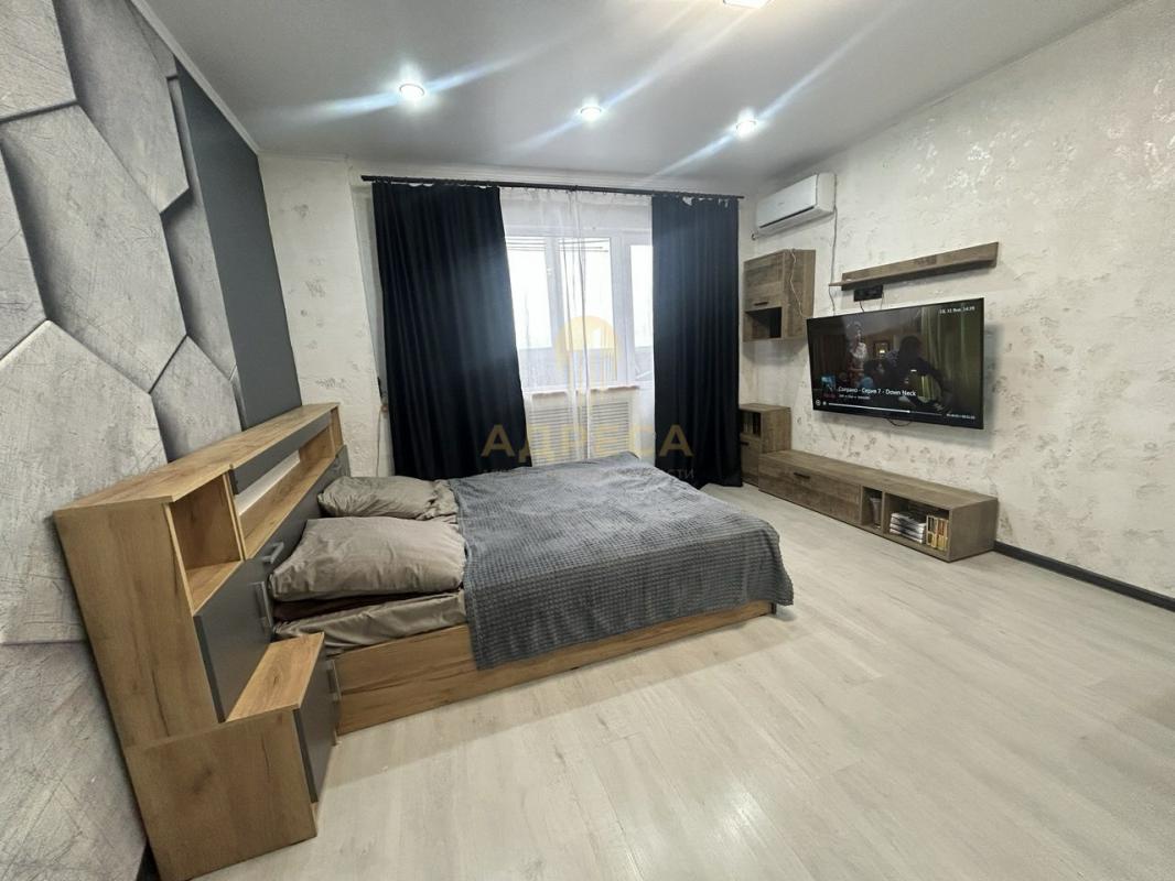 Продается студия в одном из лучших районов города ,в районе Гуливера. - Оренбург