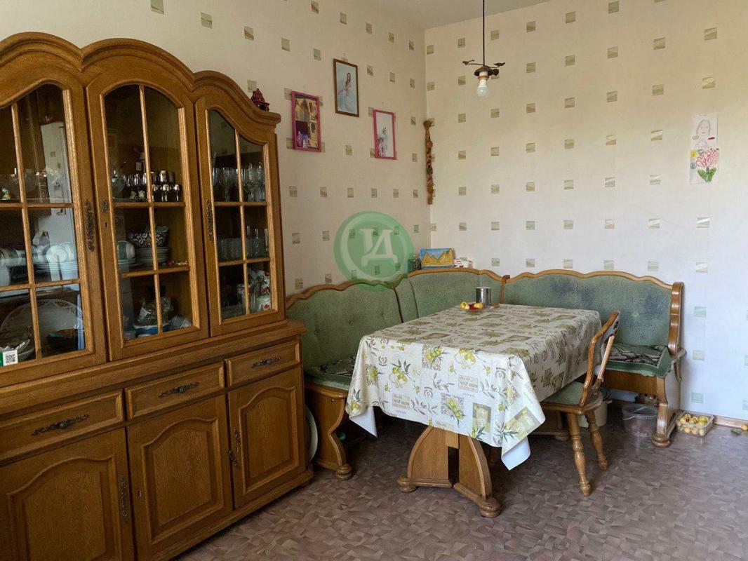 К продаже предлагается индивидуальный жилой дом на земельном участке полностью пригодный для комфорт - Орск