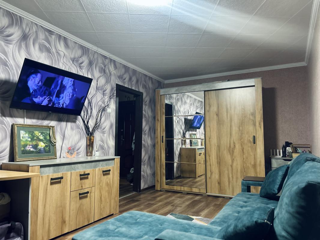 Собственник

Продается уютная однокомнатная квартира с косметическим ремонтом на пятом этаже девятиэ - Новотроицк