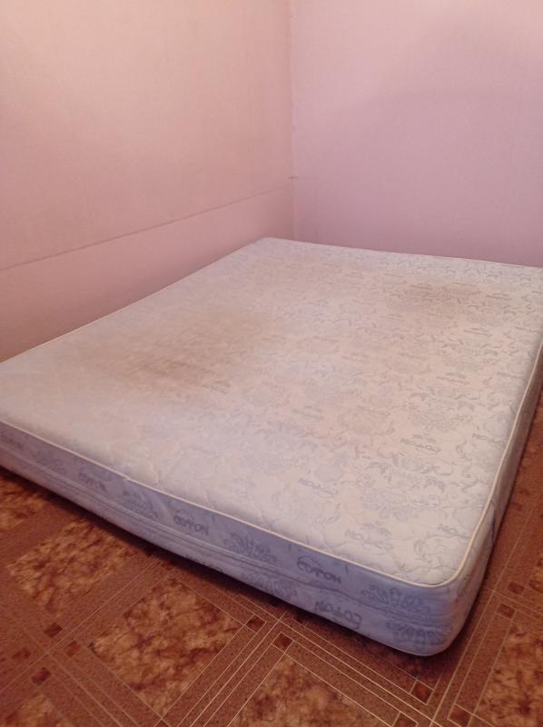 Продается ортопедический матрас б/у  160 на 200 см. - Новотроицк