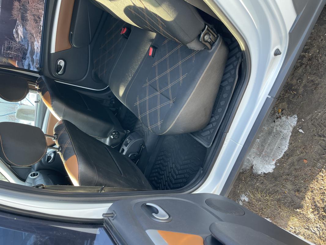 Машина использовалась как семейный автомобиль,ухожена,не прокурена(в семье никто не курит)не такси и - Орск