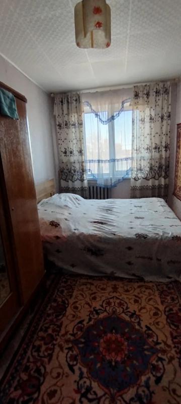 Продаю 2к квартиру на 3 этаже по ул. - Новотроицк