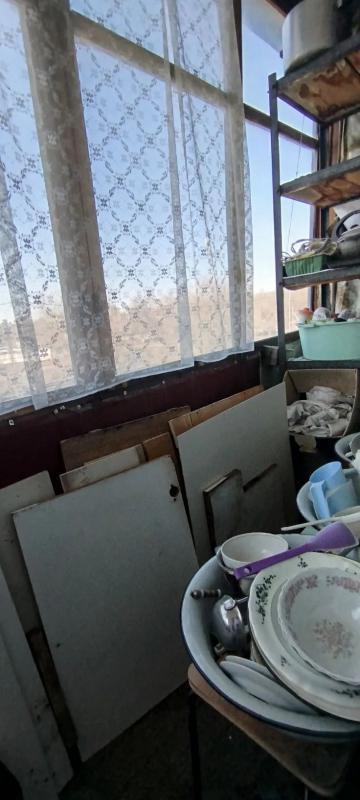 Продаю 2к квартиру на 3 этаже по ул. - Новотроицк