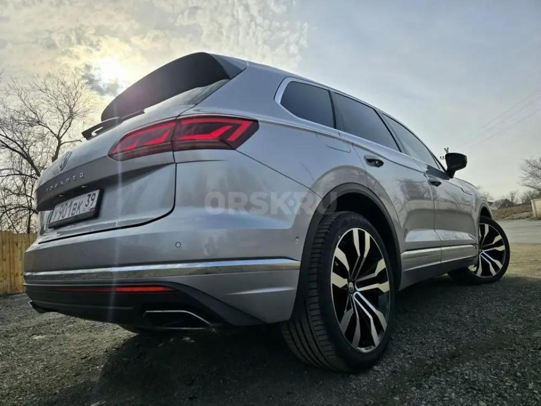 VOLKSWAGEN TOUAREG в Полной Комплектации = Автомобиль Дилерский - АБСОЛЮТНО в ИДЕАЛЬНОМ Состоянии - - Орск