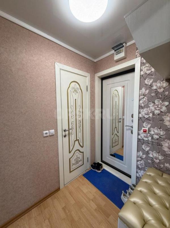 Продаётся уютная однокомнатная квартира на 9-м этаже кирпичного дома, расположенного по адресу: прое - Орск