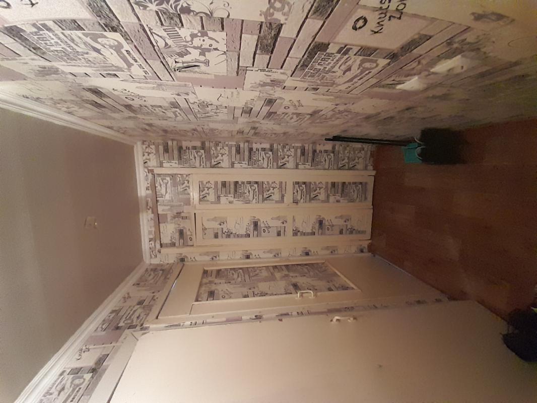 Продам 1-комнатную квартиру 30,2 м² на 4 этаже 5-этажного кирпичного дома (1967 г.) по адресу: г. - Гай