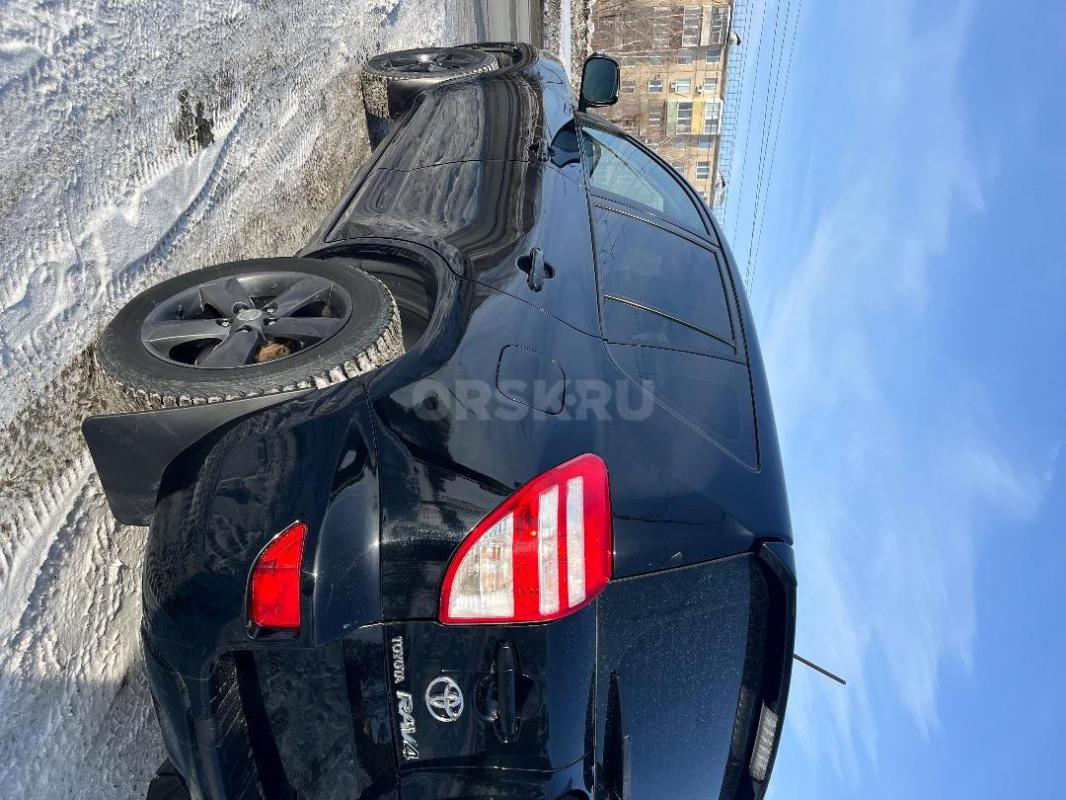 Продам Тойота Рав 4 в отличном техническом состоянии , без вложений , предмаксимальная комплектация - Орск