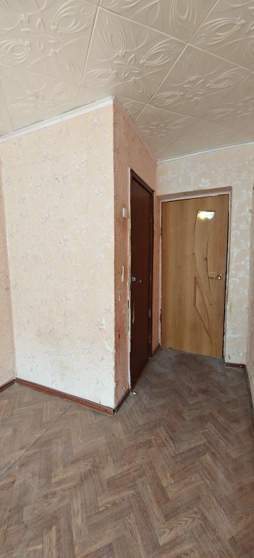 Шок цена!!! 2-комнатная квартира в центре, 1 этаж, под ремонт, подходит под коммерцию!!! - Новотроицк