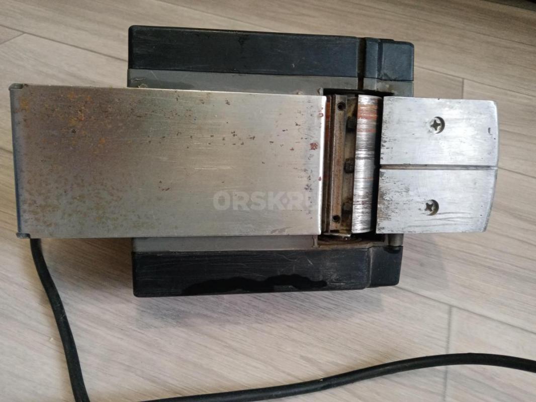 Электрорубанок в хорошем рабочем состоянии. - Орск