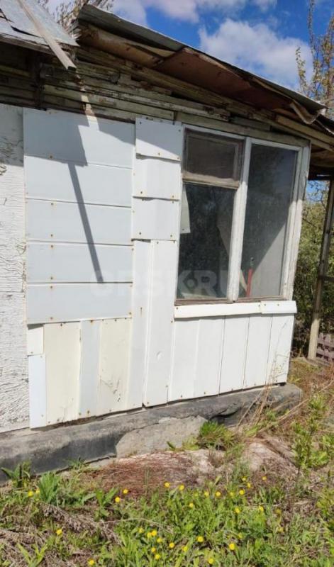 Участок с летним домиком недалеко от центра города (пл. - Орск