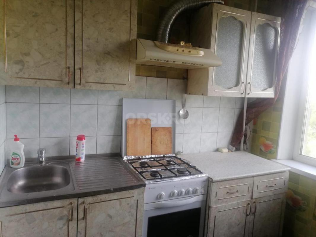 Сдам койка место  за 8000 рублей в  3х. - Орск