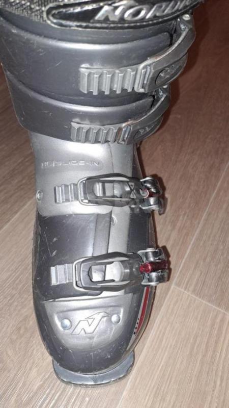 Продам горнолыжные ботинки . - Орск