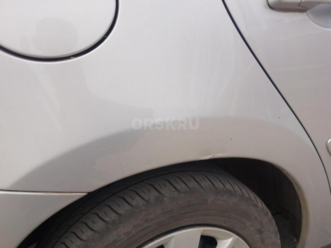 продаю свою машину, в такси не работал, ездил один человек я. - Орск