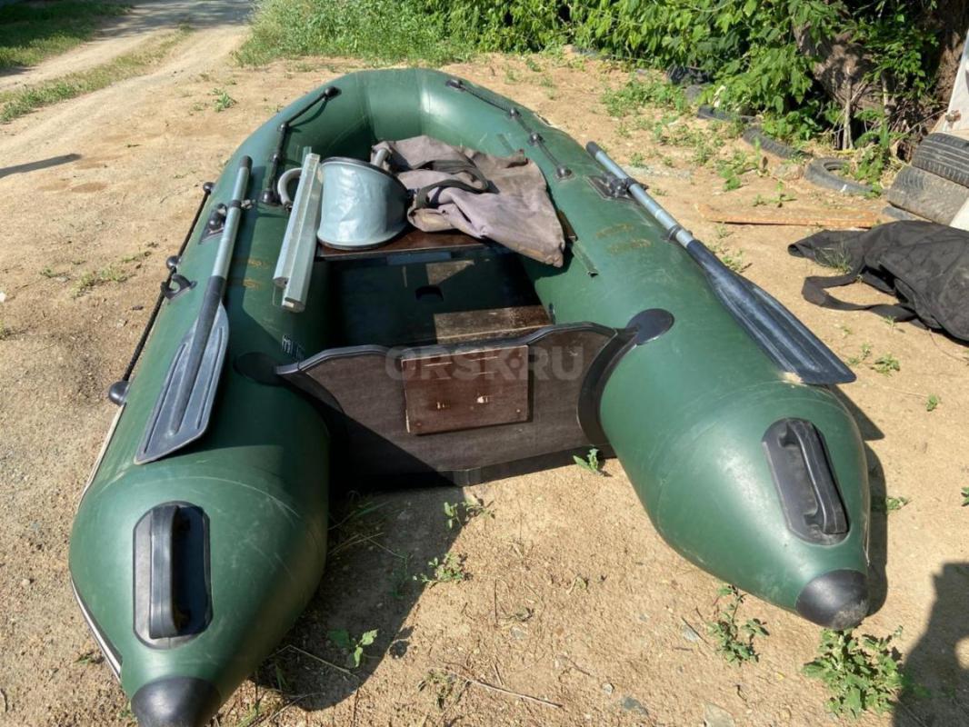 Продам две лодки под моторы в отличном состоянии, всё в комплекте. - Орск