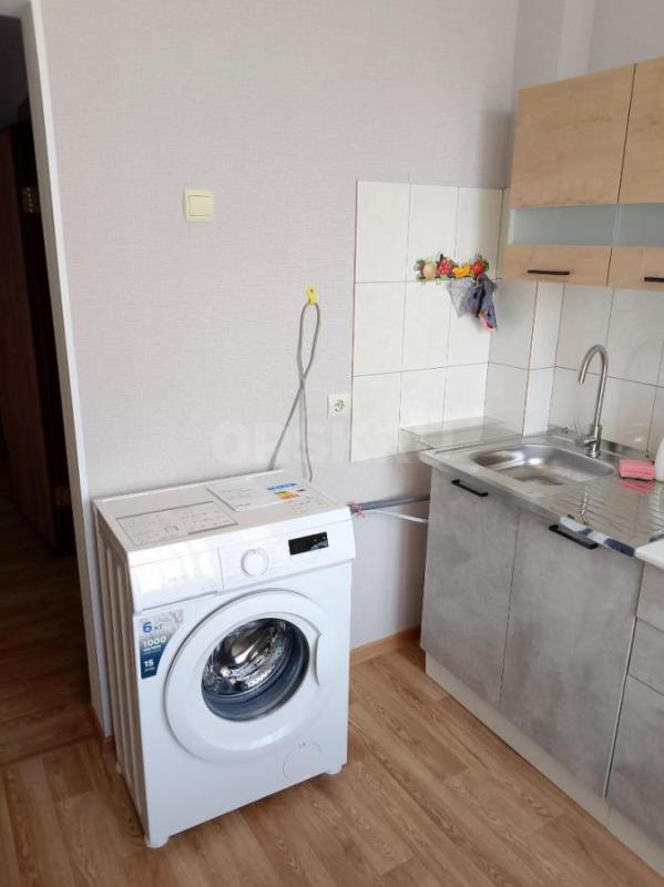 Сдам в аренду 1-комнатную квартиру в центре. - Орск