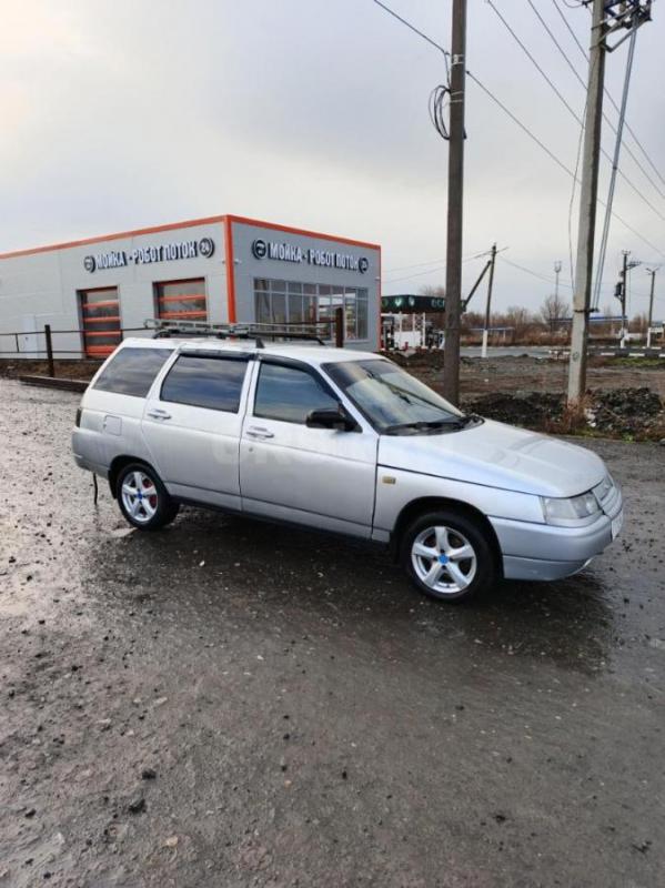 Продам ваз-2111 2003 год
В красивом цвете Снежная королева
2-ХОЗ
Кузов ровный без вмятин и рыжико - Орск