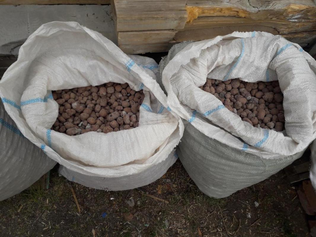 Керамзит бу, 24мешка возможно наличие сора от раствора, фракция разная в основном 10-20, 6500руб. - Орск