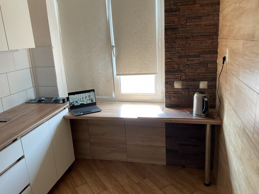 4 комнатная в хорошем районе Рассрочка. - Новотроицк