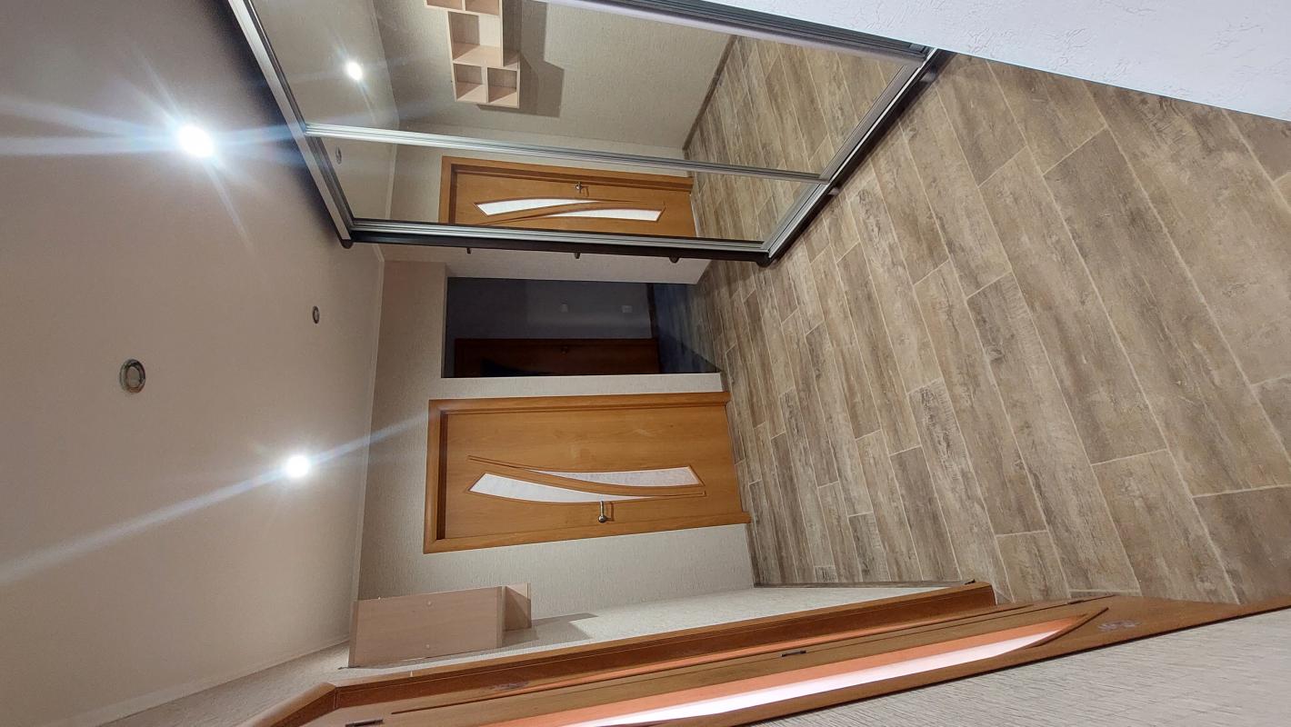 Сдам 3-комн. - Новотроицк