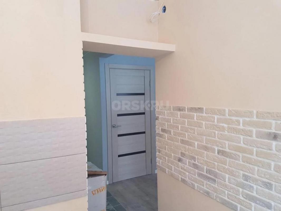 Выполню отделочные работы в квартирах, домах любой сложности: от мелкого косметического ремонта до р - Орск