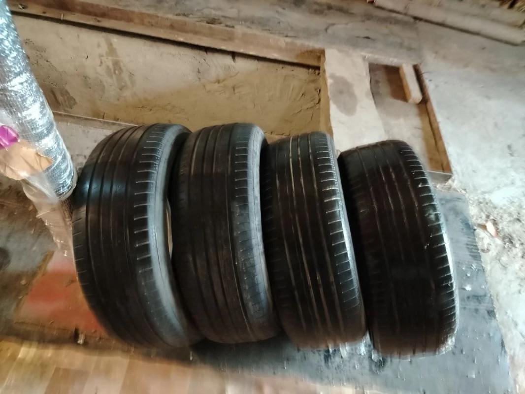 Автошины б/у летние Якохама 205/60/R16 92V. - Гай