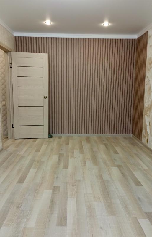 Продается 1-комнатная квартира  с евроремонтом по адресу:  г. - Новотроицк