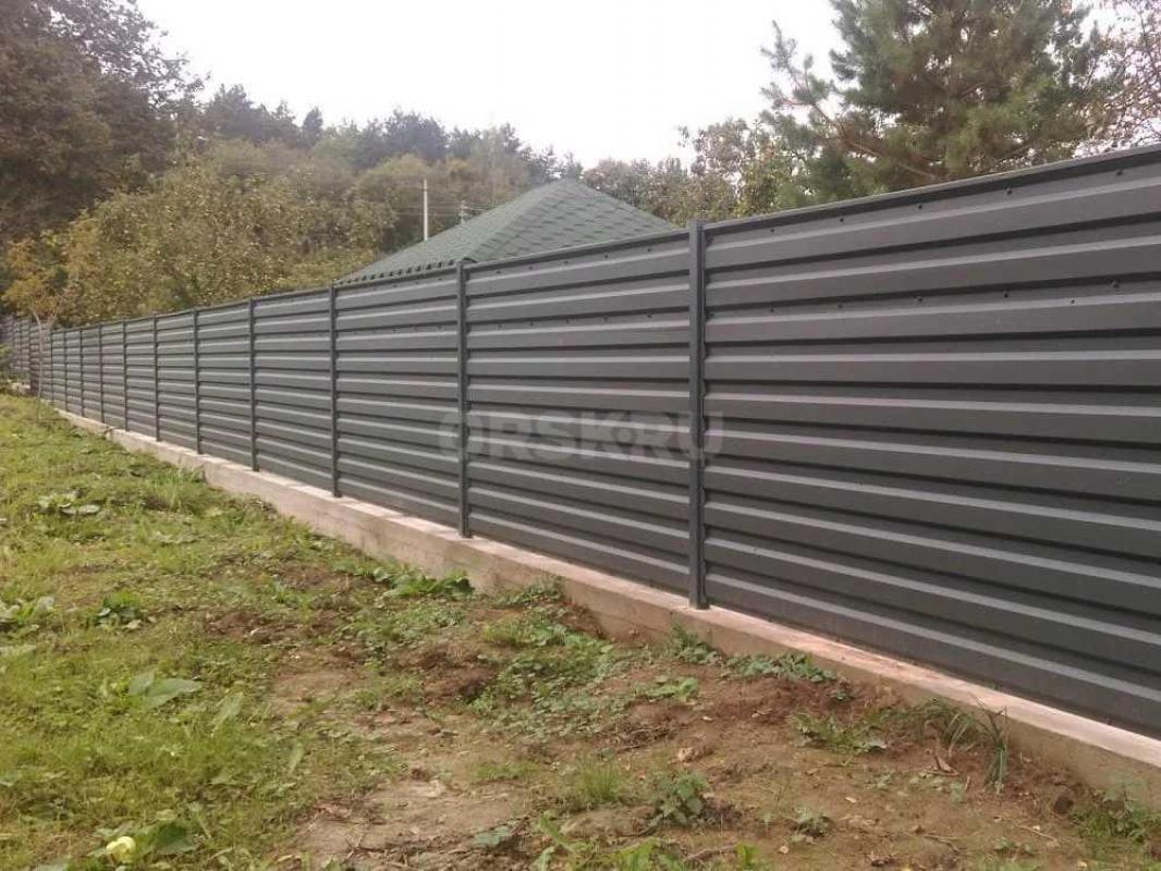 КРОВЕЛЬНЫЕ РАБОТЫ,  строительство крыш,  КРОВЛЯ , установка водостока и снегазадержателей, 
Заборы - Орск