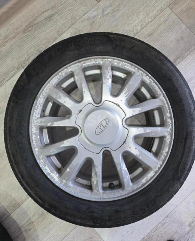 Колеса в сборе поставил и поехал – диски не гнутые, не вареные, ездил аккуратно, прокатывал три года - Орск