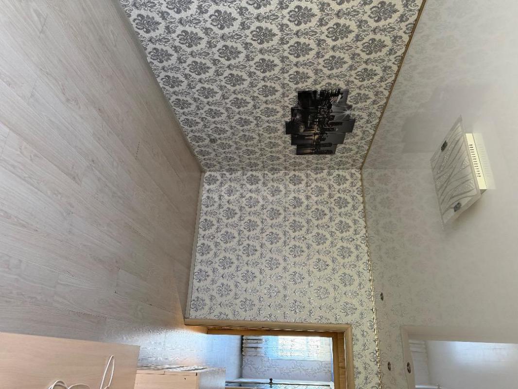 Сдам на длительный срок 2-х комнатную квартиру. 2-й этаж в  пятиэтажном доме. - Орск