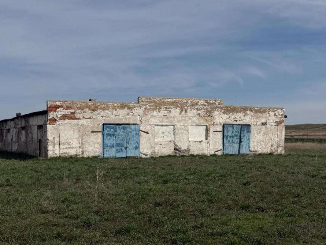 Срочно Продам животноводческую базу. - Гай