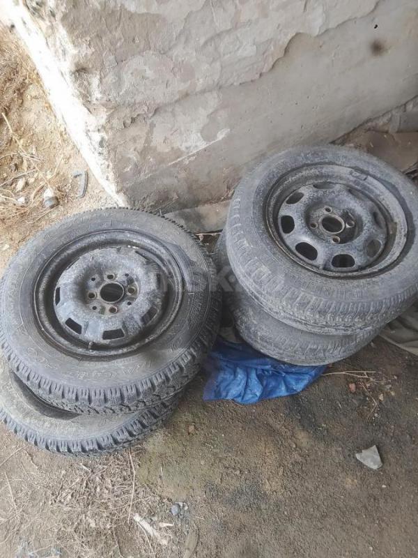 Р13(4-100) комплект дисков, стояли на ланосе, резина 175-70 2шт. - Орск