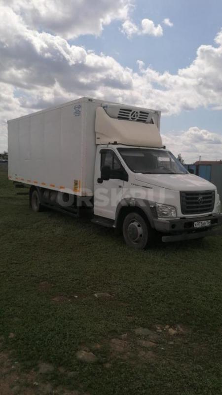 Продам Газон Некст рефрижератор заводской метан установлены дополнительные балоны запас хода на 700 - Орск