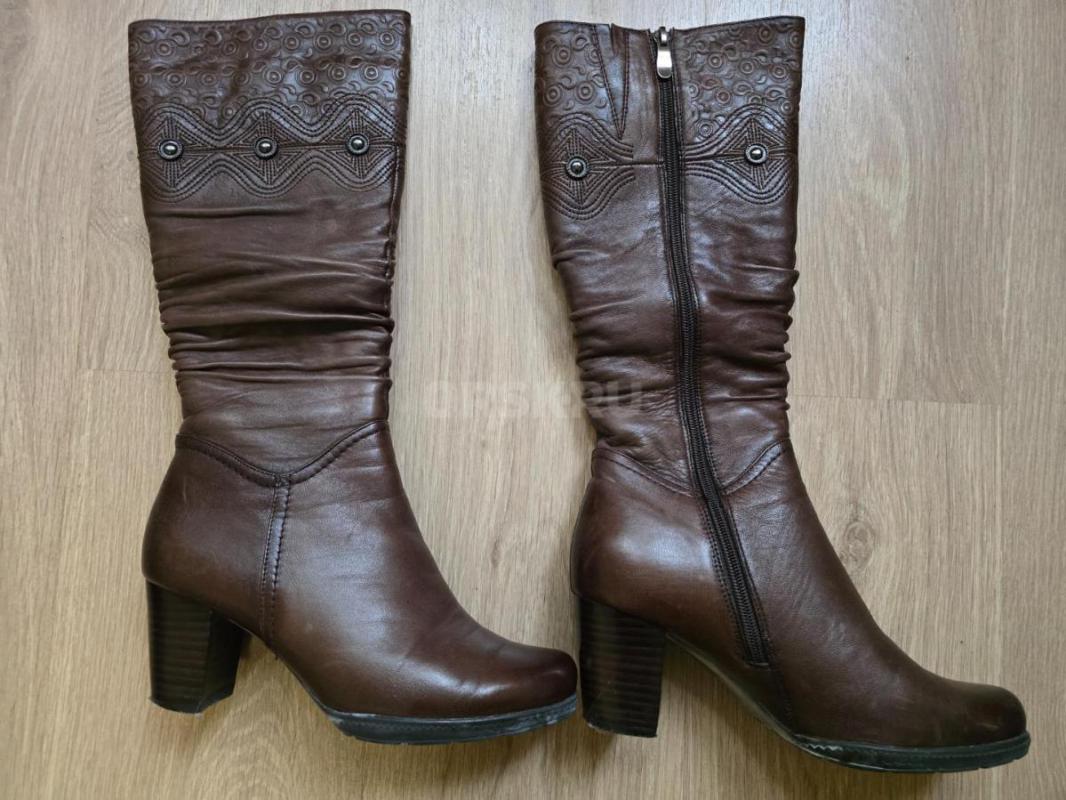 Сапоги зимние,натуральная кожа,мех.с пряжкой 37 размер. - Орск