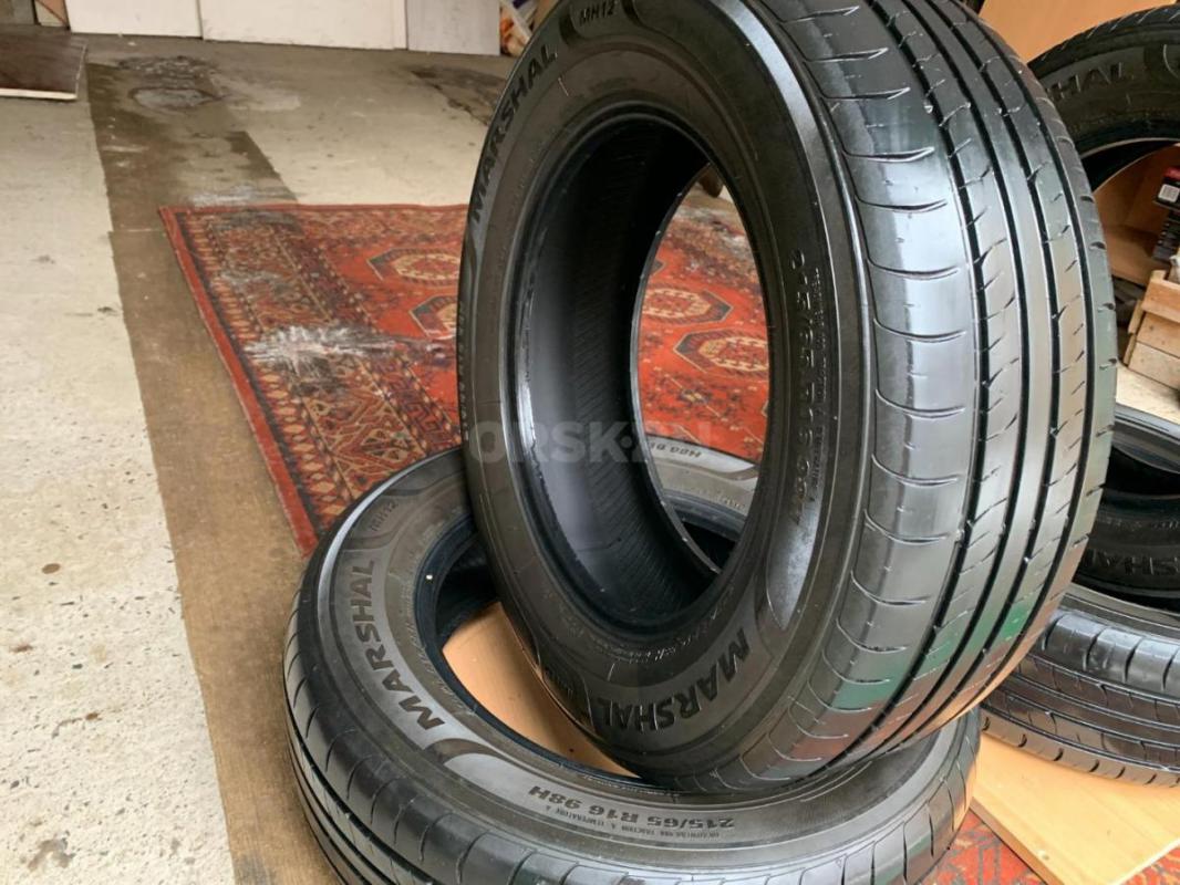 Продам комплект летних импортных шин Маршал в идеальном состоянии. - Орск