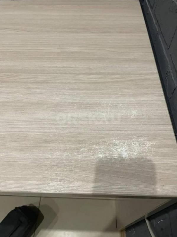 Продам письменный стол ( два рабочих места) Все характеристики на фото. - Орск