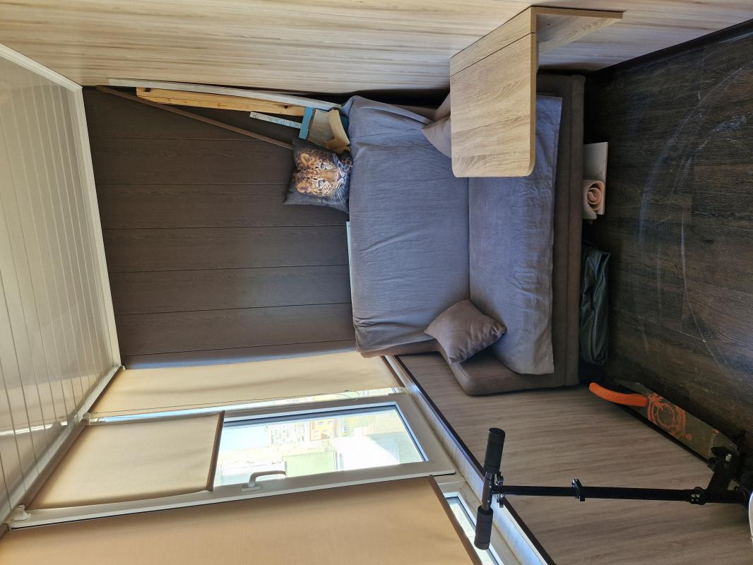 Тёплая, раздельная  2 -комнатн. - Не указан