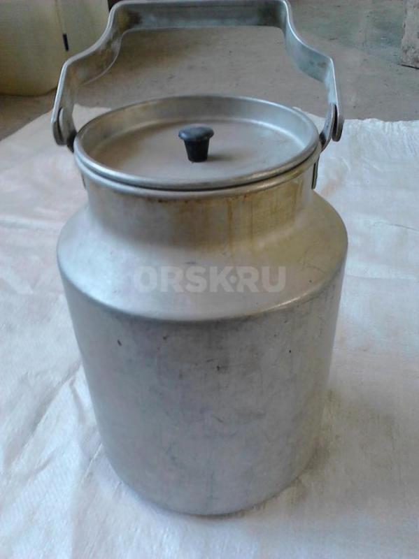 Продам вентили стальные диам.50,80мм; кувалды, молотки; кирки; ломы; бидон алюм. 5л. - Орск