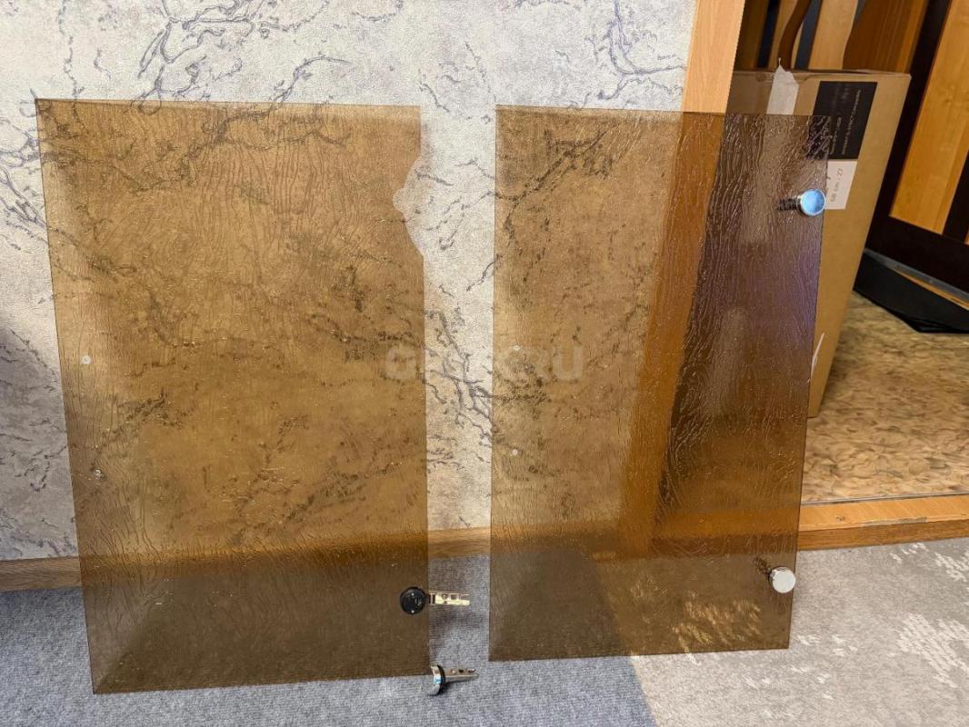 Продам стекло от стенки. - Орск