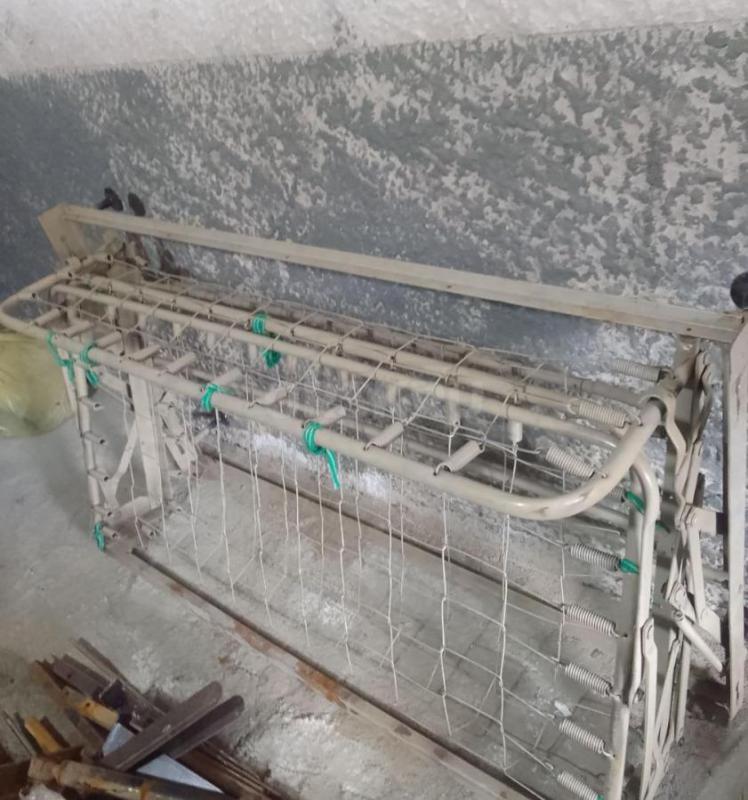 продам металлический каркас раздвижного дивана от комплекта мягкой мебели в идеальном состоянии. (пр - Орск