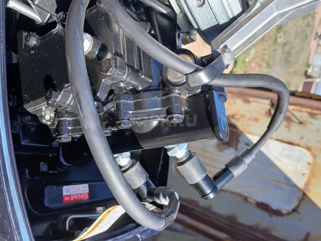 продам лодочный мотор тохатсу 9.8 2017г. - Новоорск