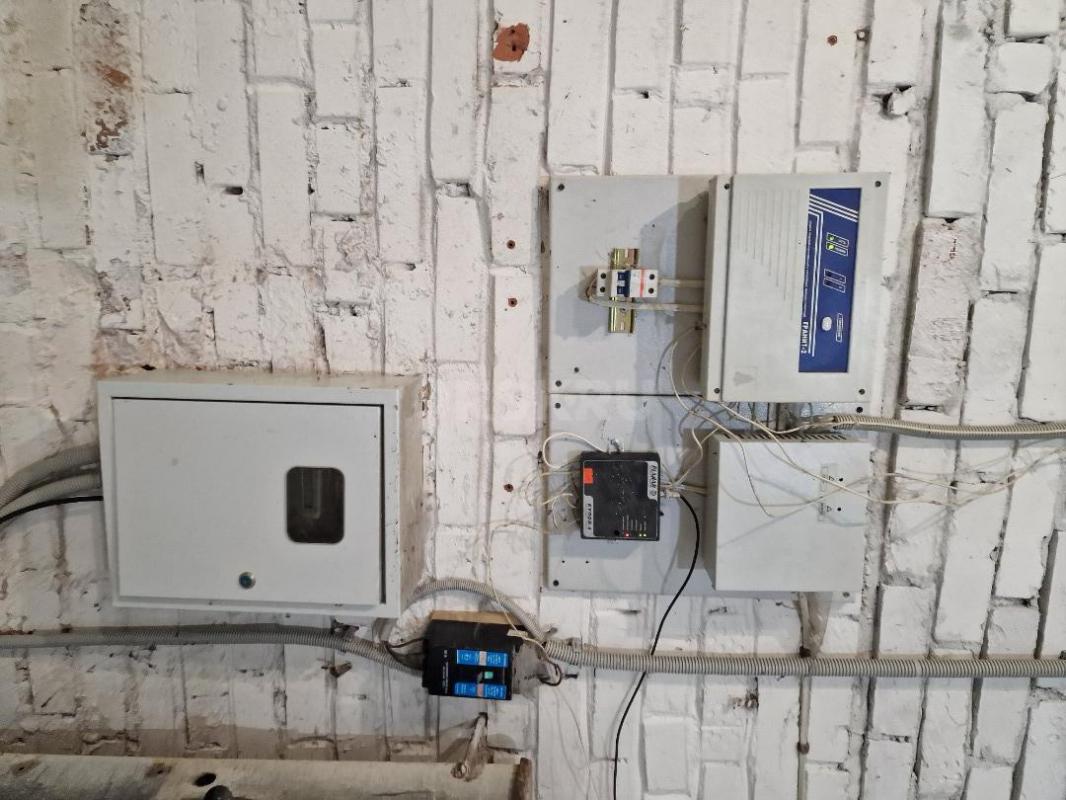 Сдам склад ЖБ 815 кв. - Орск