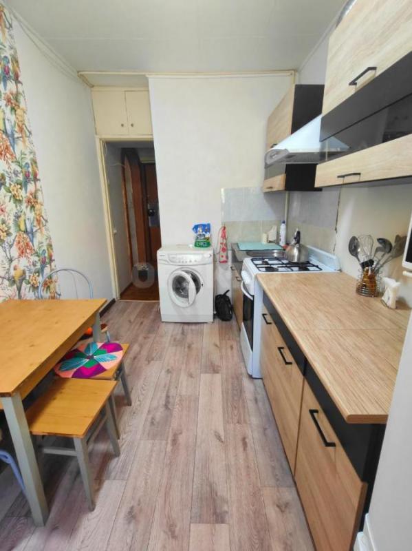 Сдаётся в долгосрочную аренду просторная четырёхкомнатная квартира площадью 63 кв. - Орск